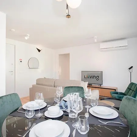 Apartment Liiiving In Porto-modern & Glam Rooftop Porto